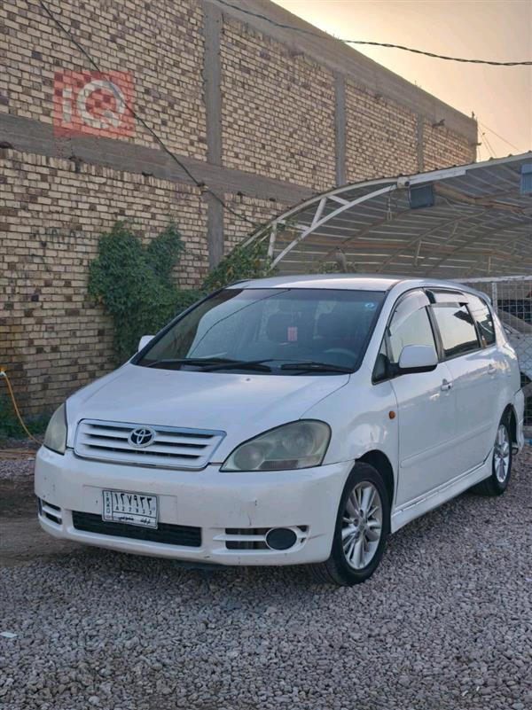 Toyota Ipsum 2001 for sale in Iraq - Mahmudiyah